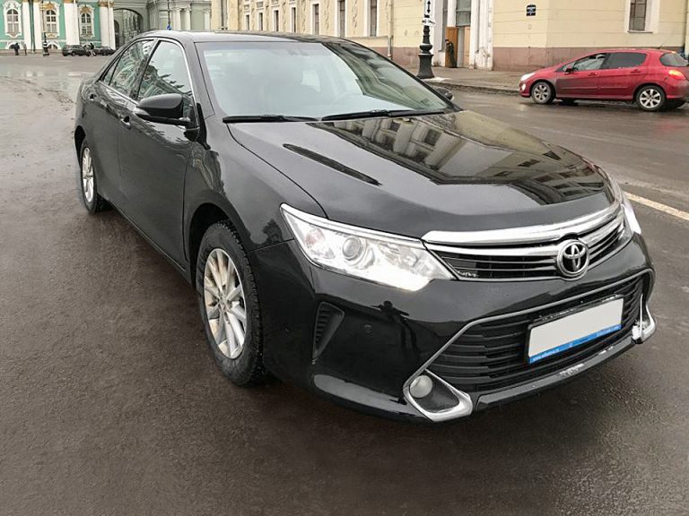 Toyota Camry V55